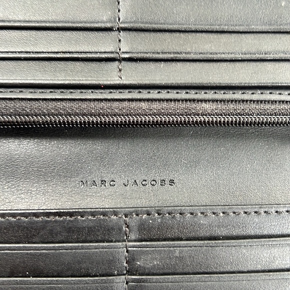 Mark Jacobs wallet - Picture 4 of 6